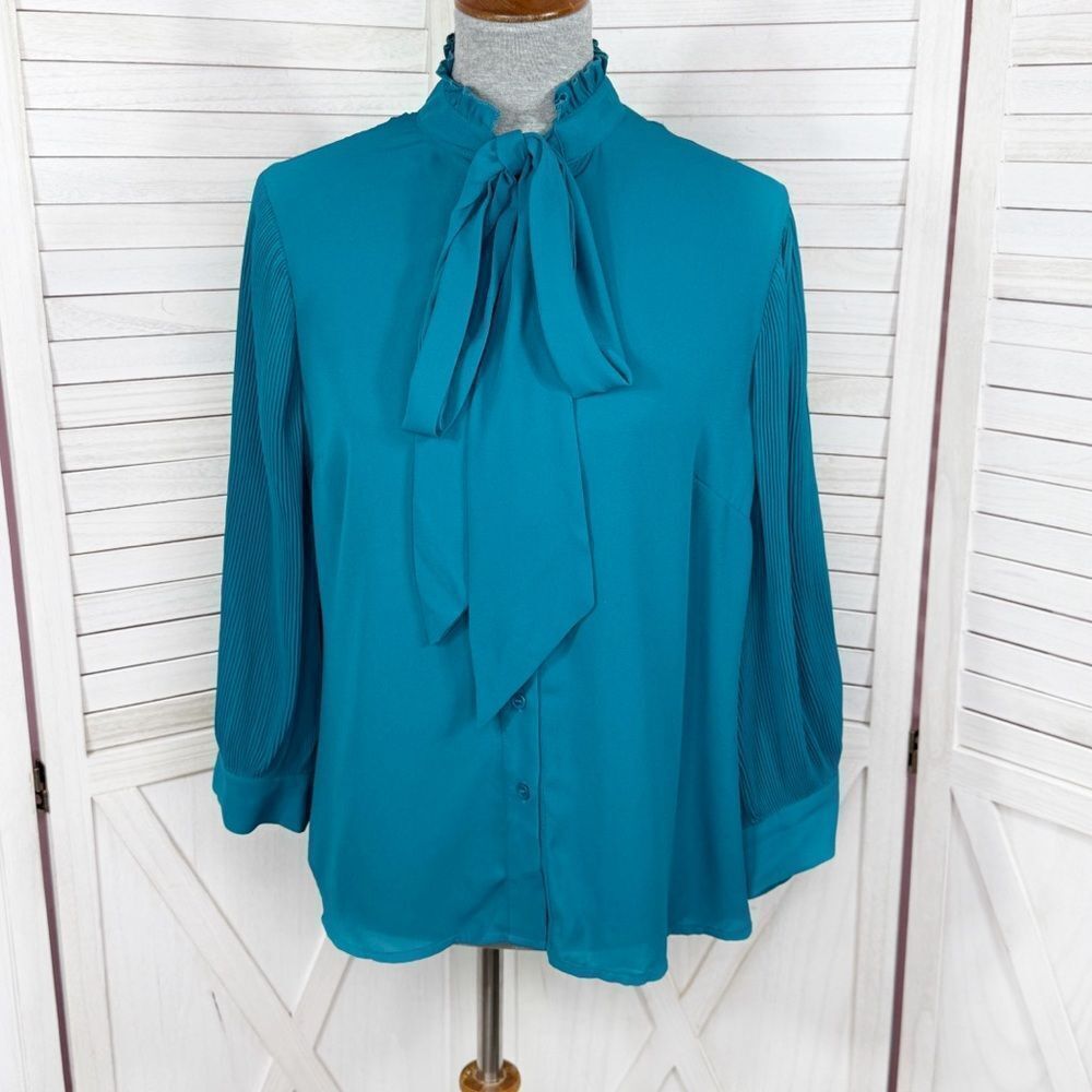 New York & Company Pleated Puff Sleeve Pussybow Tie Neck Blouse Teal Medium